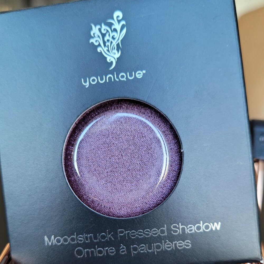 MOODSTRUCK pressed shadow refill - Credulous